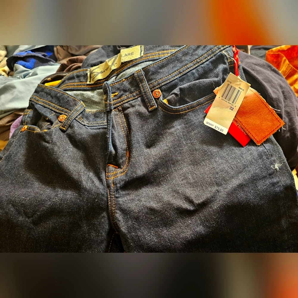 Seven Women's size 32 FLARE Jeans